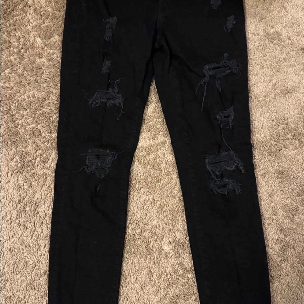 American Eagle Outfitters Black Distressed Skinny Jeans
